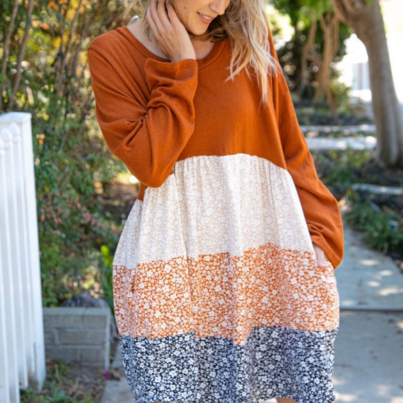 RUST AND FLORAL TIERED BABYDOLL POCKETED DRESS - Picture 6 of 7